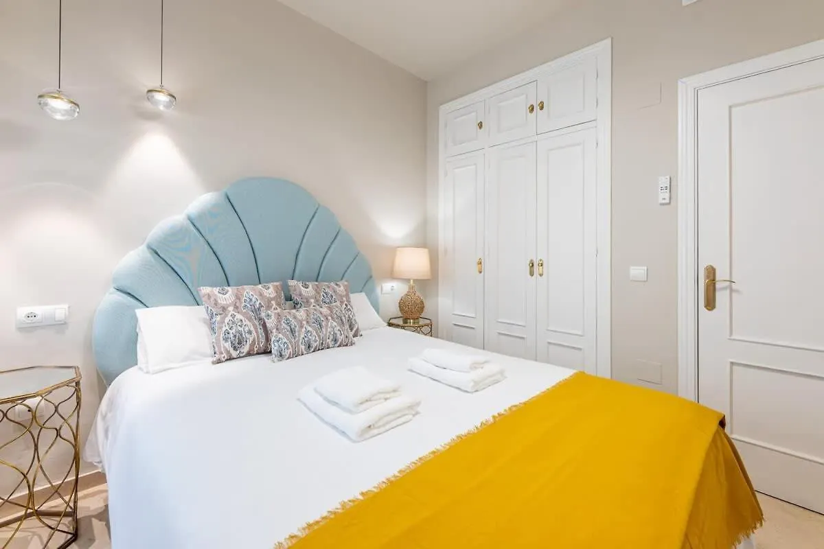 Vivendos - Ma16 - Capuchinos Parking Apartment Malaga
