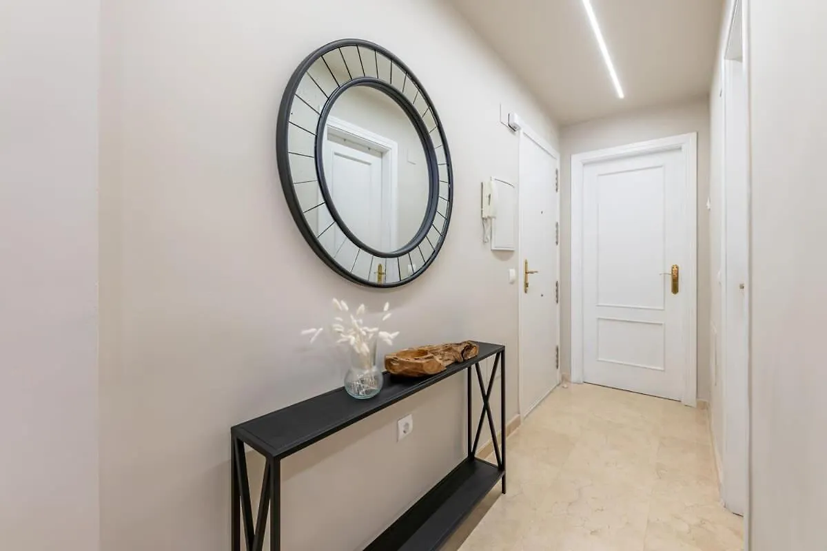 Vivendos - Ma16 - Capuchinos Parking Apartment Malaga Spain